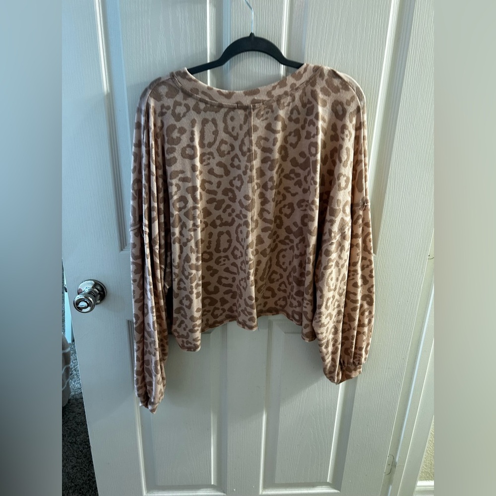 Pink Leopard Balloon Sleeve Sweatshirt - Picture 2 of 4